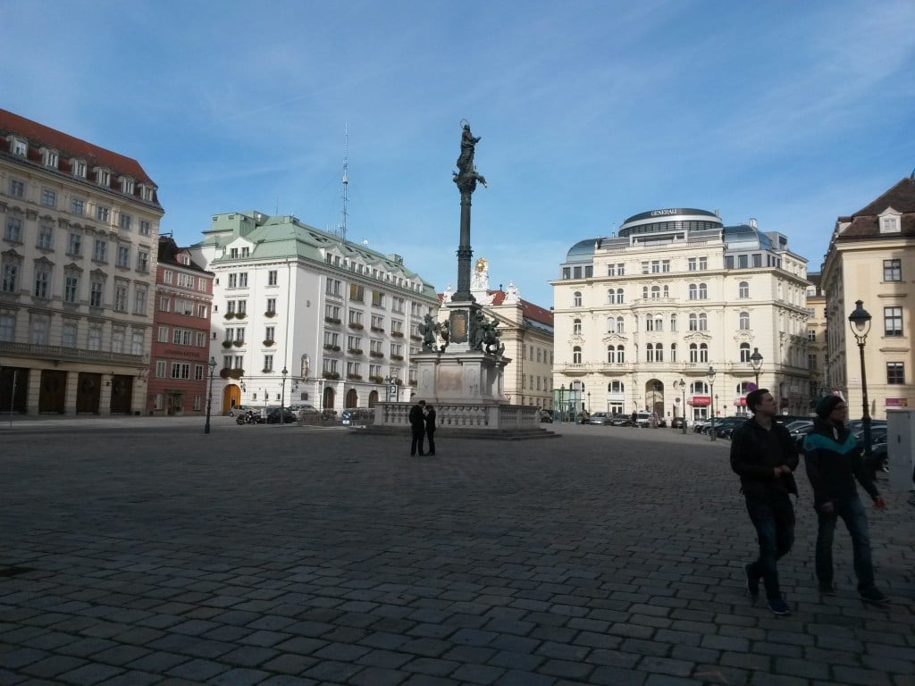 La Colonna Mariana nella piazza Am Hof a Vienna