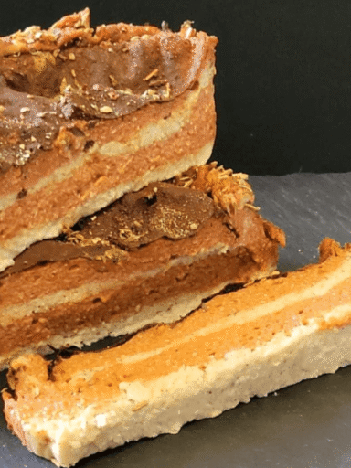 Tagliere ardesia con guanciale vegano