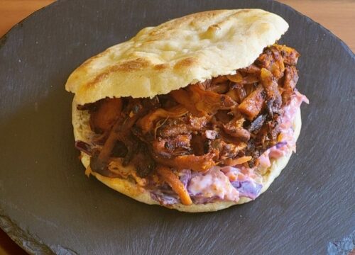 Pulled pork burger