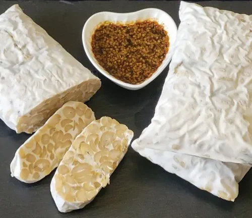 Tempeh di arachidi