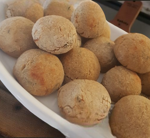 Polpette vegane tonno e ricotta con salsa allo yogurt