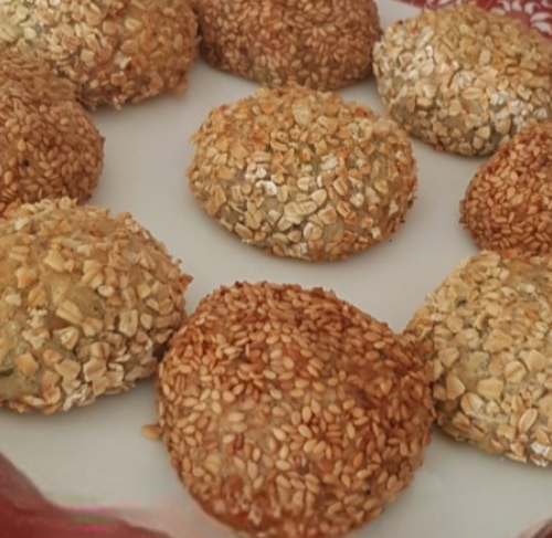Polpettine di quinoa , tofu e zucchine in friggitrice ad aria