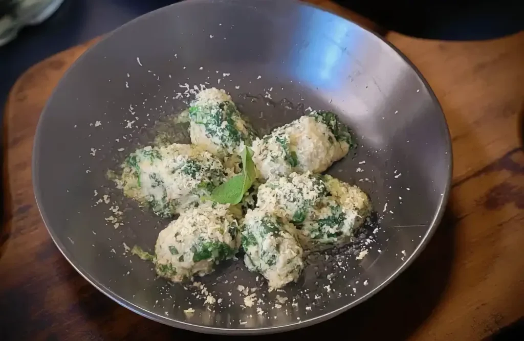 Lo strozzapreti : gli strangolapreti medievali in versione moderna e vegana