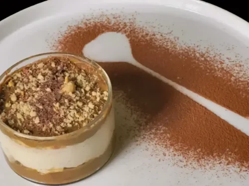 Coppetta crudista vaniglia e cioccolato con crema di "mandorlino"