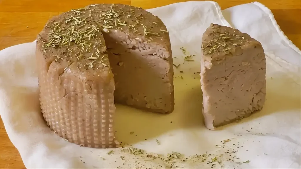 Caciottina Vegana Affumicata: la ricetta della Castagnina fatta in casa