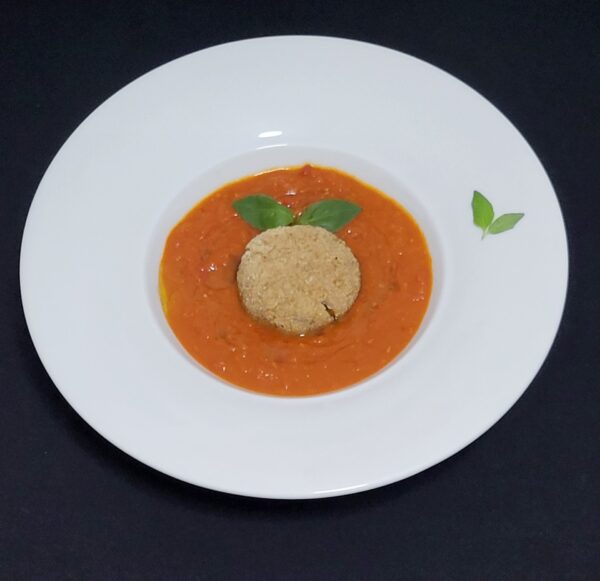 RICETTA PRIMO PIATTO GOURMET DI SETTEMBRE - Zuppa pomodoro lime con pralina ricotta soia