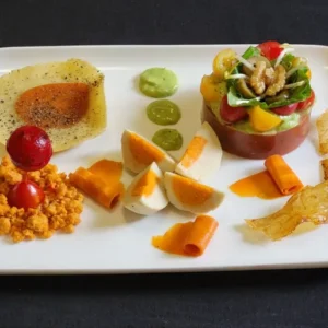 RICETTA SECONDO PIATTO GOURMET DI SETTEMBRE - Insalata salmone bacon vegan con uovo tre cotture