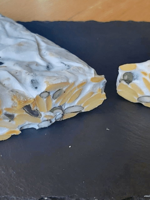 Tempeh fatto in casa: lupini, semi di zucca e profumo d'arancia