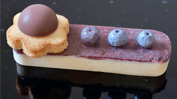 RICETTA DESSERT GOURMET DI AGOSTO - Monoporzione yogurt mirtilli e crumble cocco