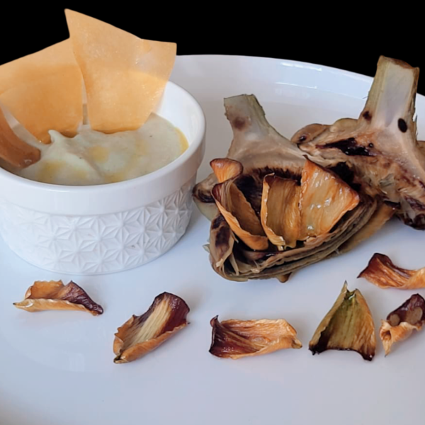 RICETTA ANTIPASTO GOURMET DI GENNAIO – Carciofo in tre atti : vellutata allo zenzero, cuore fondente e petali crispy con vele di fillo