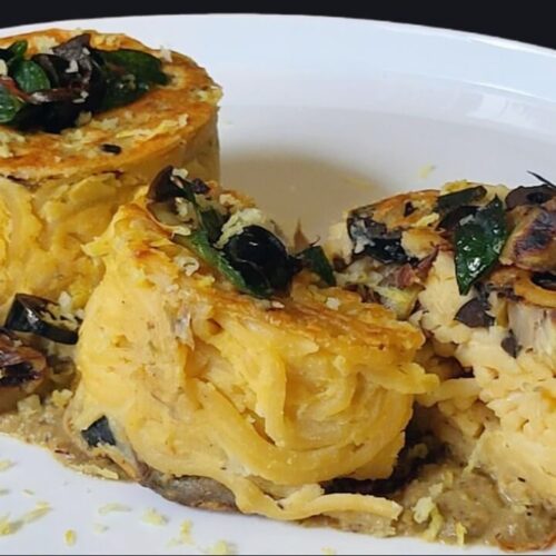 “Nido di Carciofi”: frittata di pasta monoporzione in crosta di mandorle e agrumi