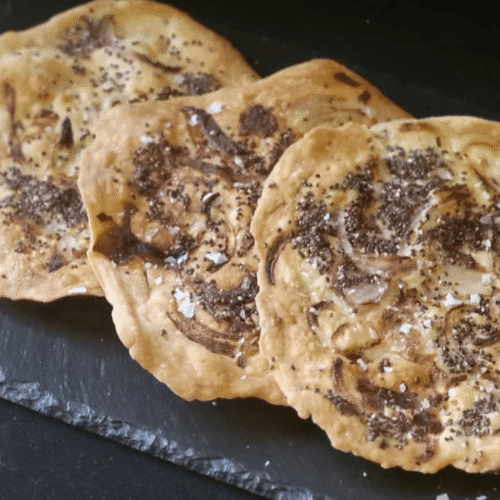 Pane lavash croccante: l’antico pane armeno al farro (solo 3 Ingredienti)
