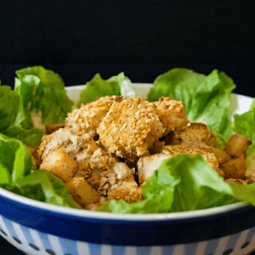 Caesar salad con jackfruit fritto e ceci croccanti : Il classico americano in versione vegana